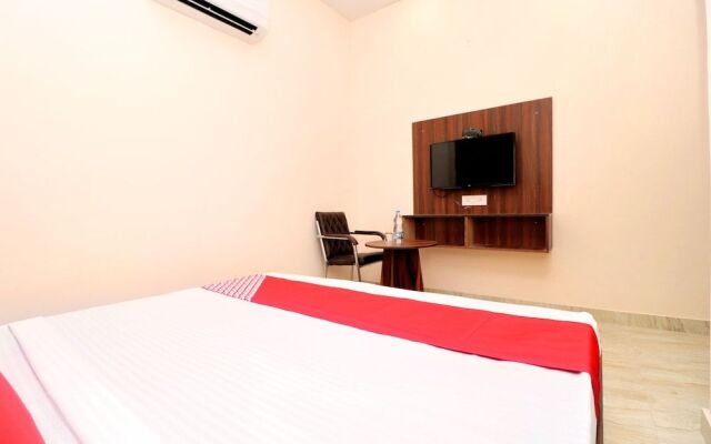 OYO 16734 Sheela Stays