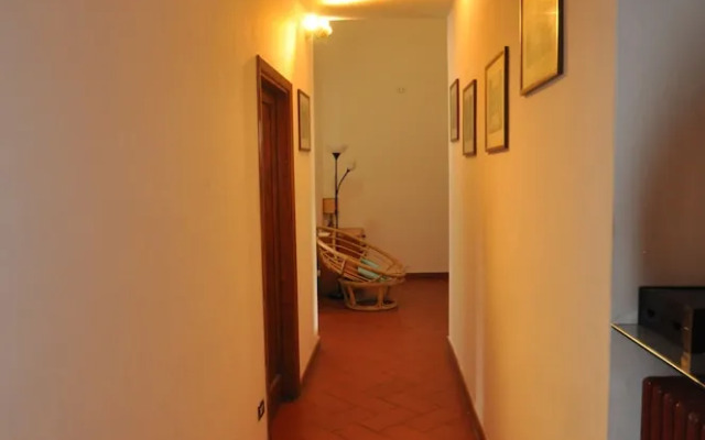 A Few Steps To Independence Square Delightful 3BD