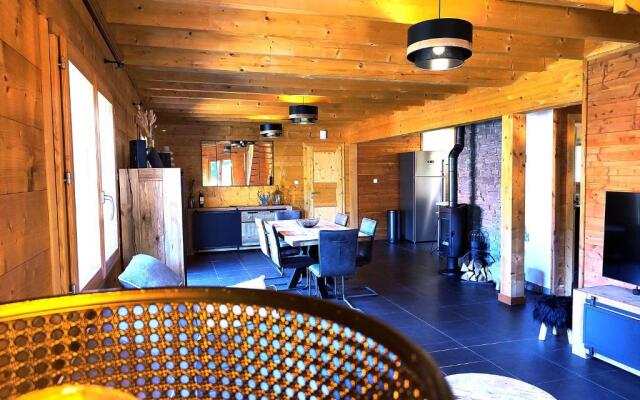 ⁂⁂ LE NID DE PIERRE & JULIE [CLEDICIHOME] 2 pas du centre ville / SPA & TERASSE AMENAGEE ⁂⁂