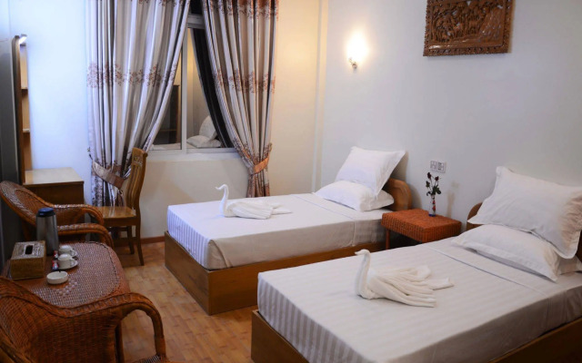 Golden Dream Hotel