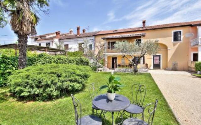 CICI house with apartment