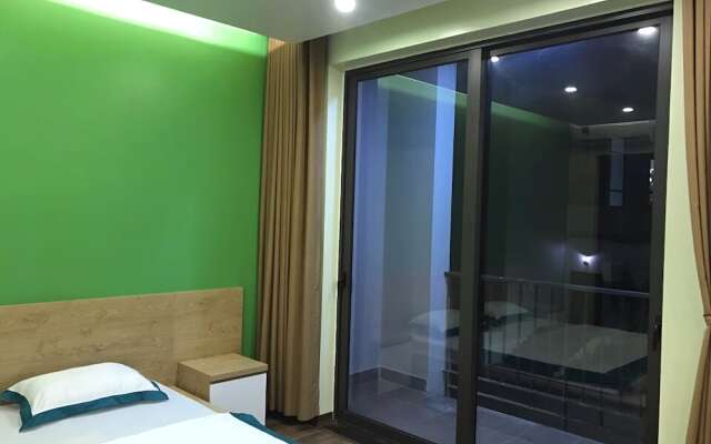 Blue Star Hotel