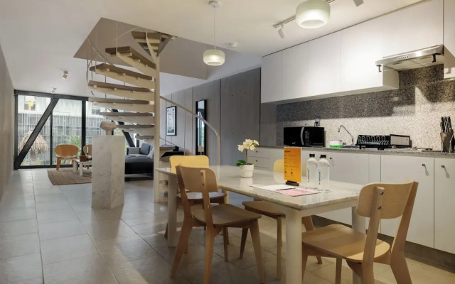 Berna 14 by Wynwood House