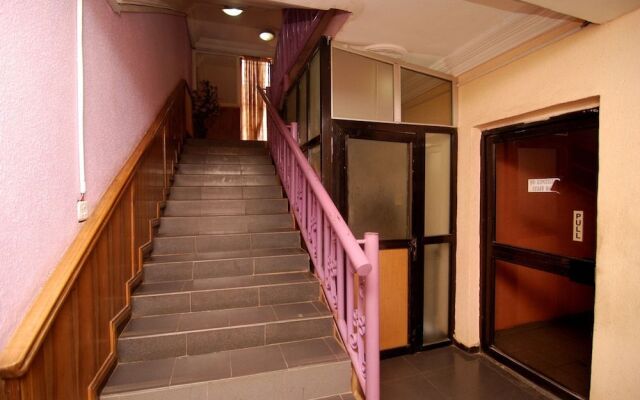 Serob Hotels