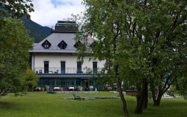 Hotel Dobra Vila