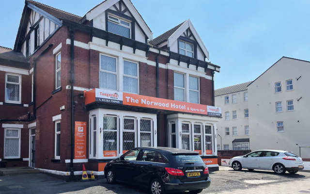 Norwood Hotel