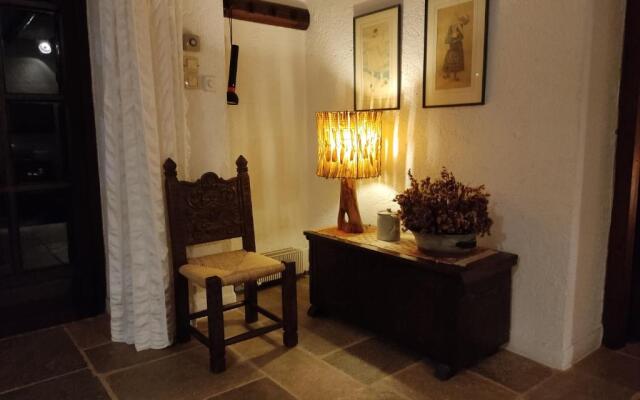 Lito's dream villa by the sea!