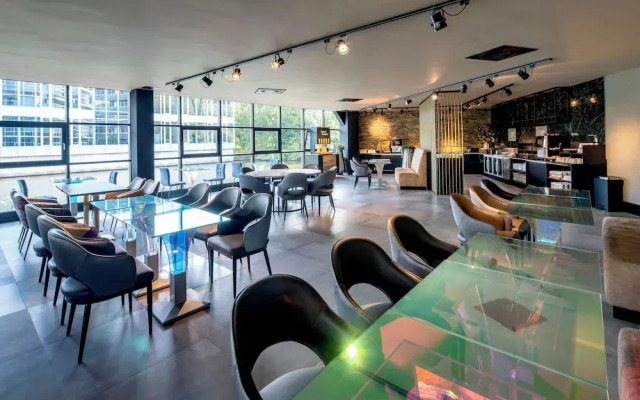 Diamond Capsule Hotel Amsterdam South