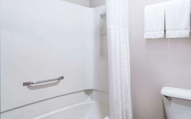 Days Inn by Wyndham Ardmore