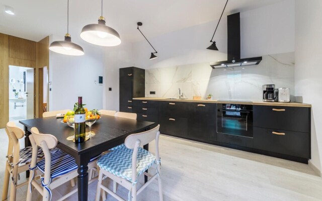 Amazing Apartment in Fazana With 2 Bedrooms and Wifi