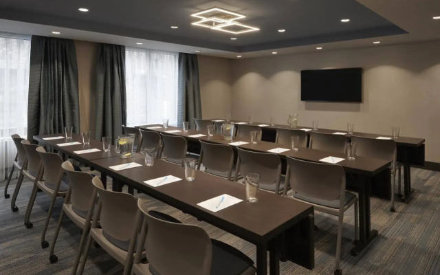 Fairfield by Marriott Montreal Downtown