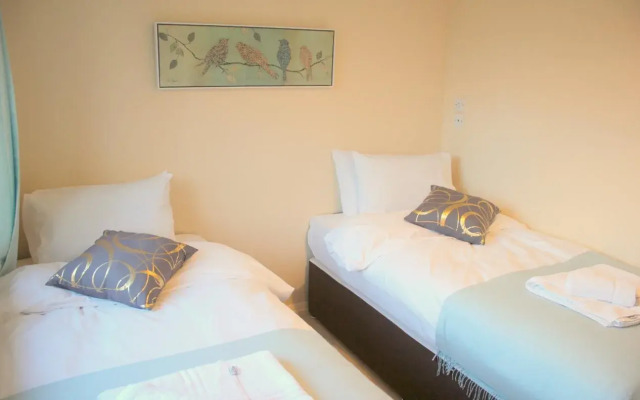 Peymans Apple Tree House Serviced Apartment