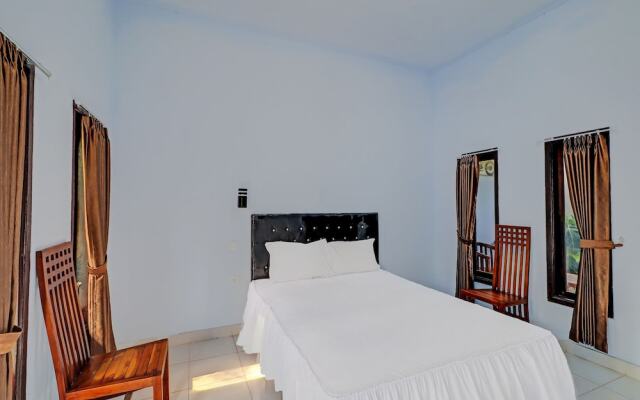 OYO 92401 Hotel Mustika