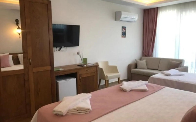 Infinity Ruby Hotel