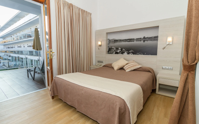 Eix Alcudia Hotel - Adults Only
