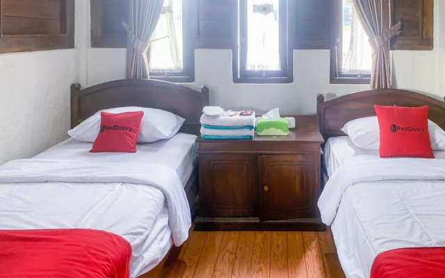 RedDoorz Resort Syariah @ Hotel ANB Pameungpeuk Garut – Guest Rooms – Mancagahar
