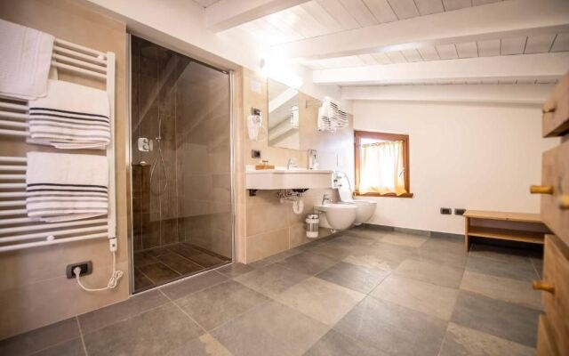 Alpino Lodge