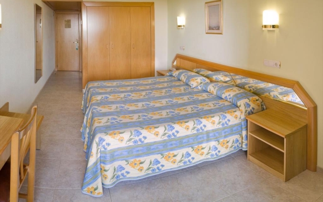 KAKTUS Hotel Volga
