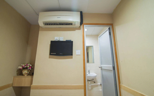 Me Easy Hostel