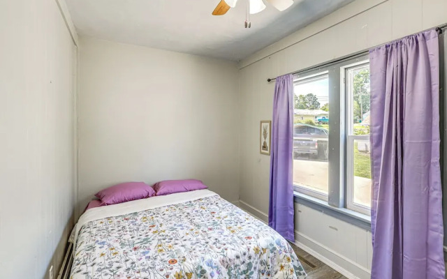 Quaint Family Retreat in Fairbury!