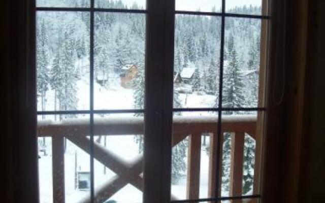 Apartment For 4 Persons At Luxhotel