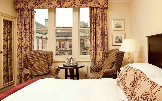 Mercure Oxford Eastgate Hotel