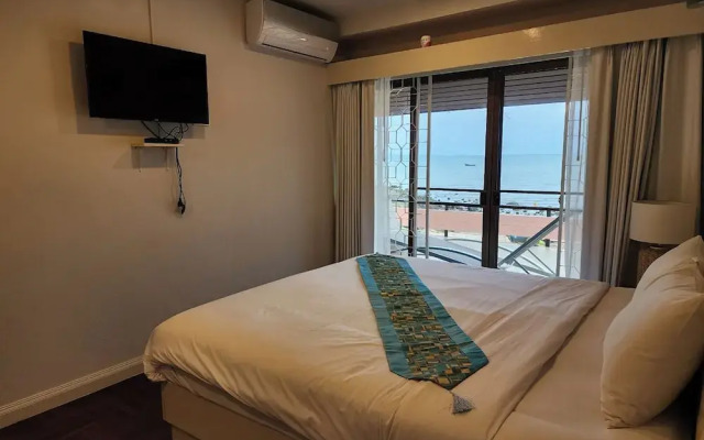 BW Private Villa Pattaya Beach