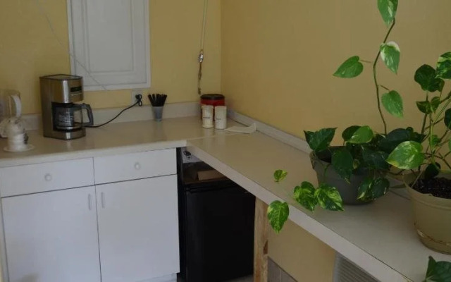 Economy Inn - Sweetwater