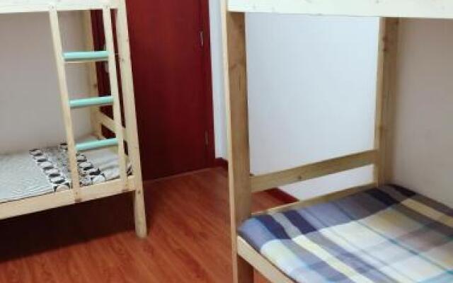 Lv Xiaoting's youth hostel