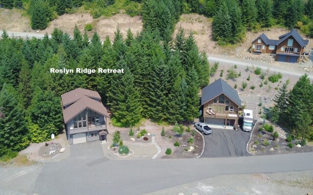 Roslyn Ridge Retreat