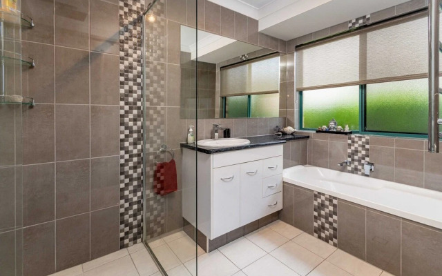 Delightful Duplex on Rose Ct, Bongaree