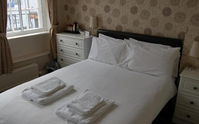 Hotel 17