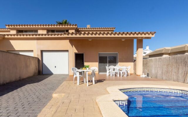 House Hector Deltebre