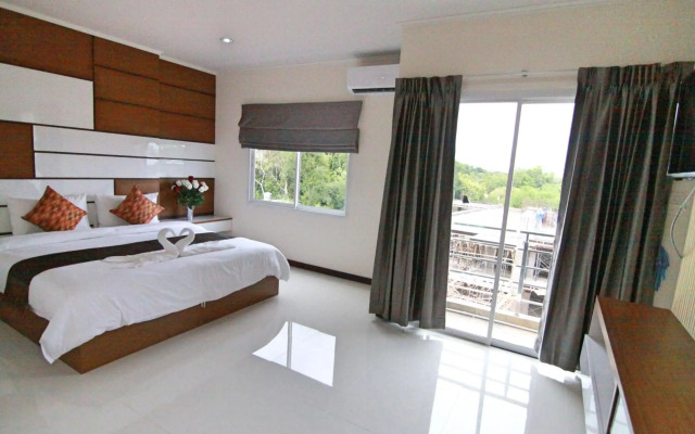 TTT Hotel