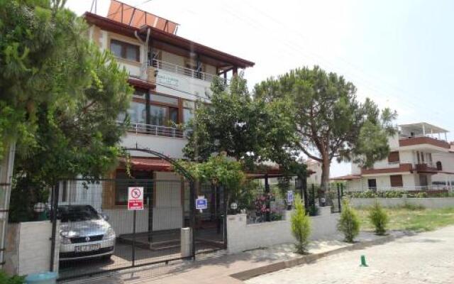 Dikili Aile Konaklama Tesisi / Dikili Villa Apart & Residence & Hotel