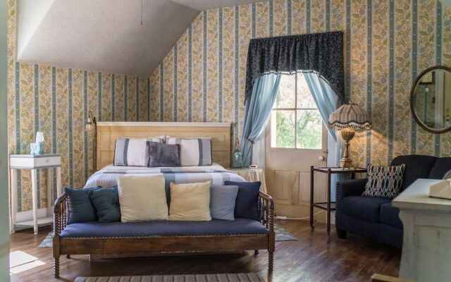 The Mulberry Inn