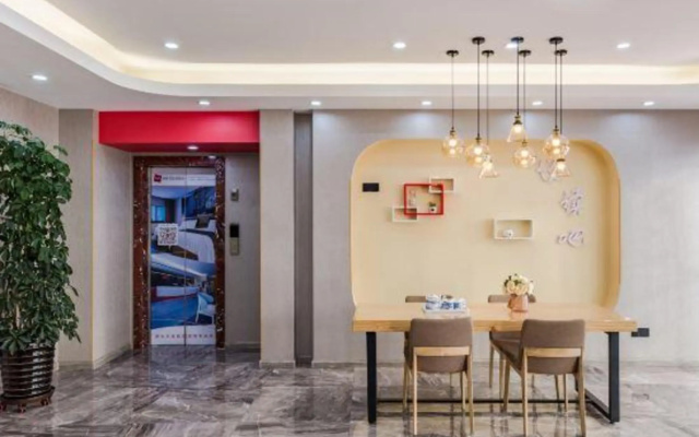 Shankee Hotel (Yalu River Bridge Scenic Area Dandong Station)