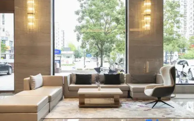 lifeng Hotel