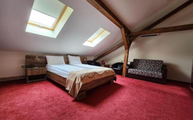 Antique ApartHotel