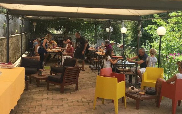 Setter House Agri Hotel