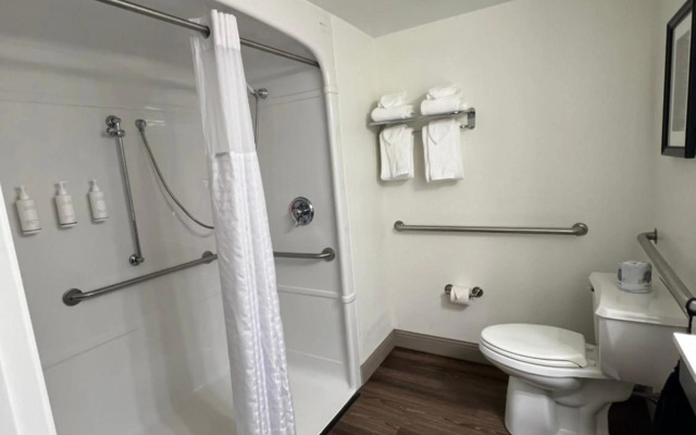 Days Inn by Wyndham Penn State