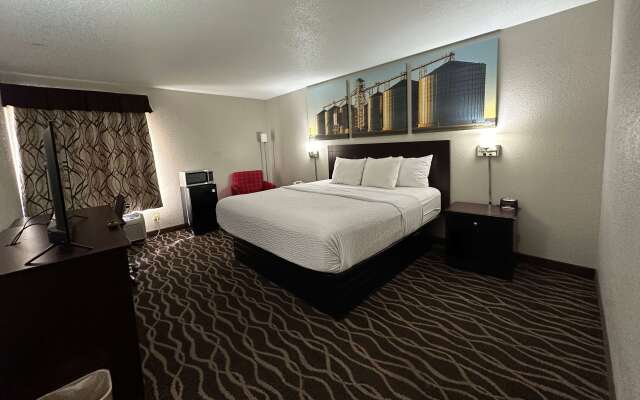 Days Inn & Suites by Wyndham Casey