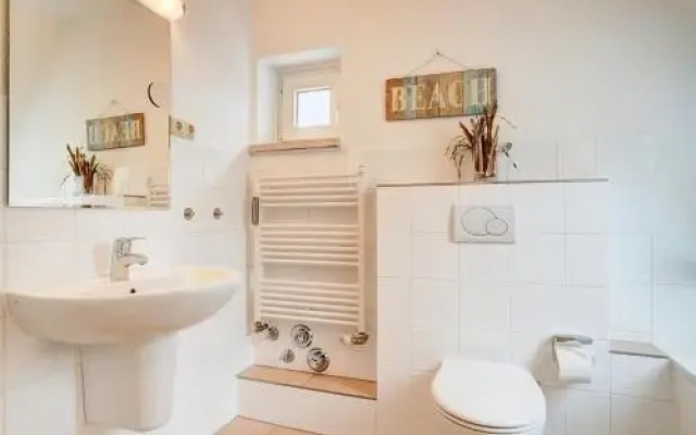 Strandallee 128, Seesternchen