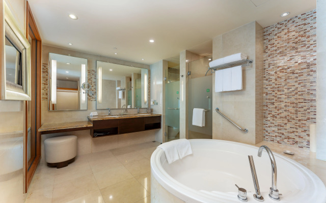 Holiday Inn Shanghai Pudong Kangqiao by IHG