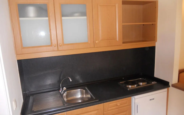 Indigo Mare Hotel Apartments