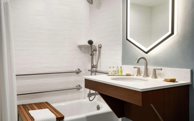DoubleTree by Hilton Ocean City Oceanfront