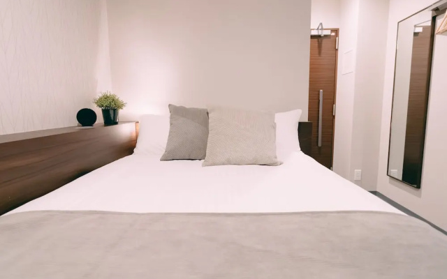R Hotel Honmachi