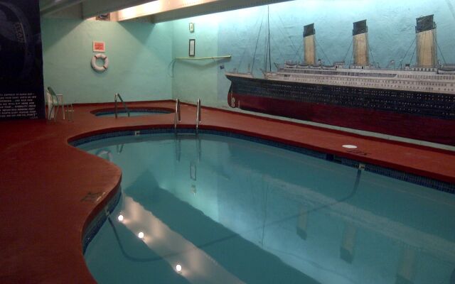 Three Valley Lake Chateau