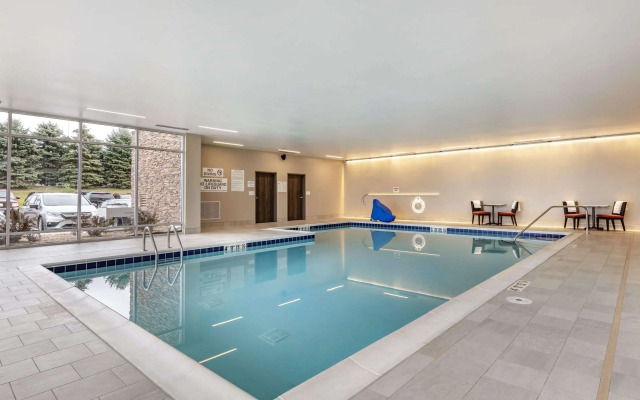 Cambria Hotel Bloomington Mall of America Minneapolis Airport