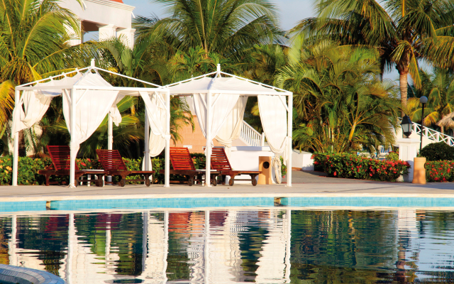 Bahia Principe Luxury Runaway Bay - Adults Only - All Inclusive